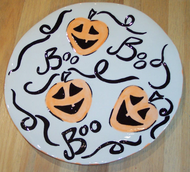 Halloween plate.jpg (247723 bytes)